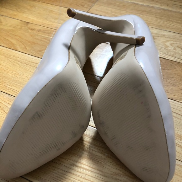 Aldo Nude Palazza Pumps - Picture 3 of 3